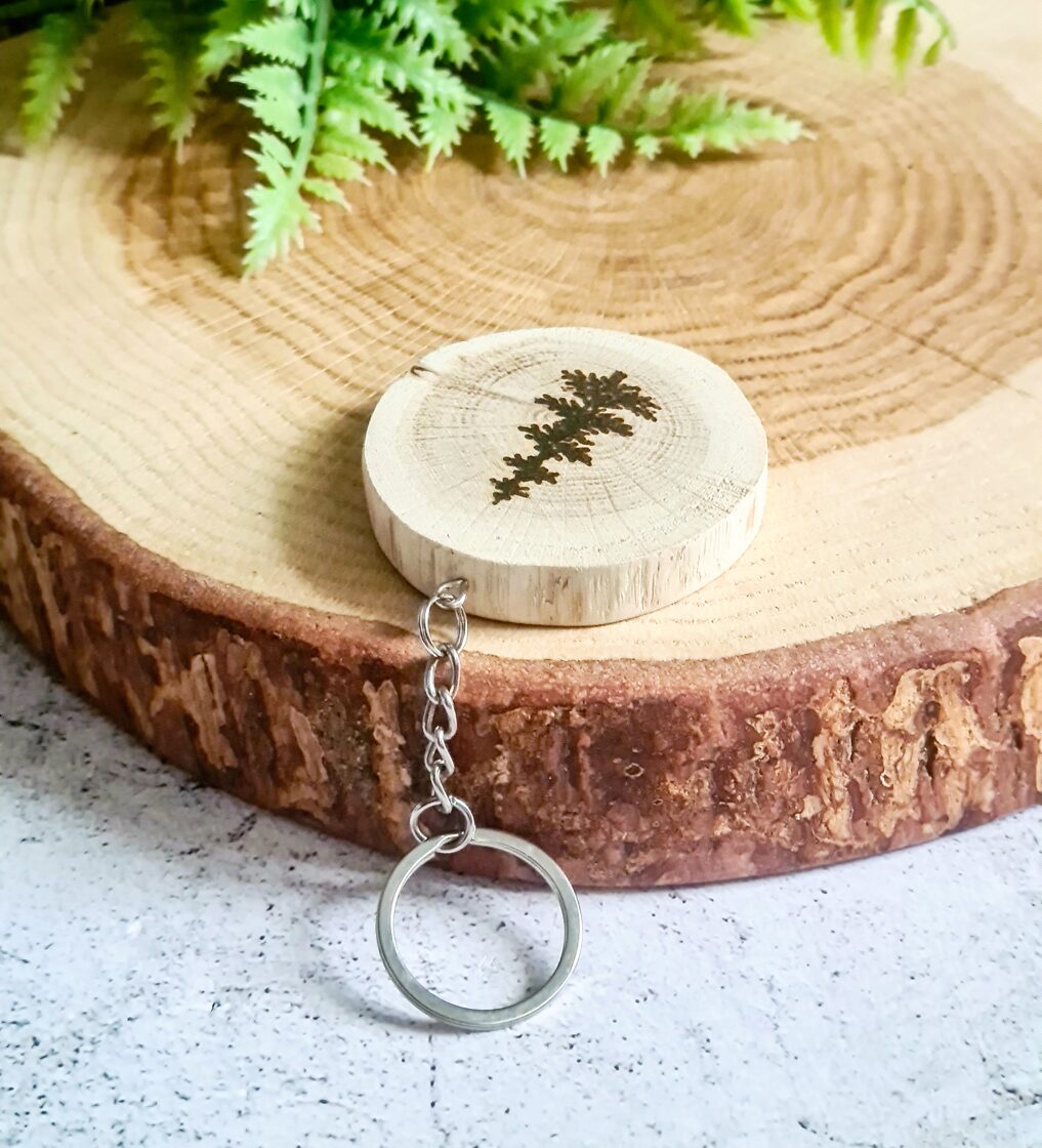 Oak wood keychain