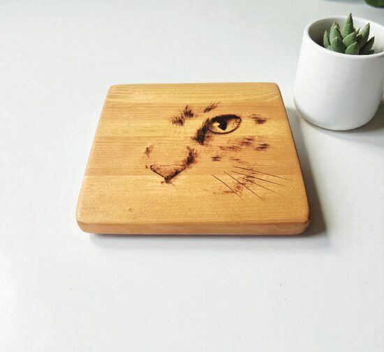 Pine wood coaster "Cat"
