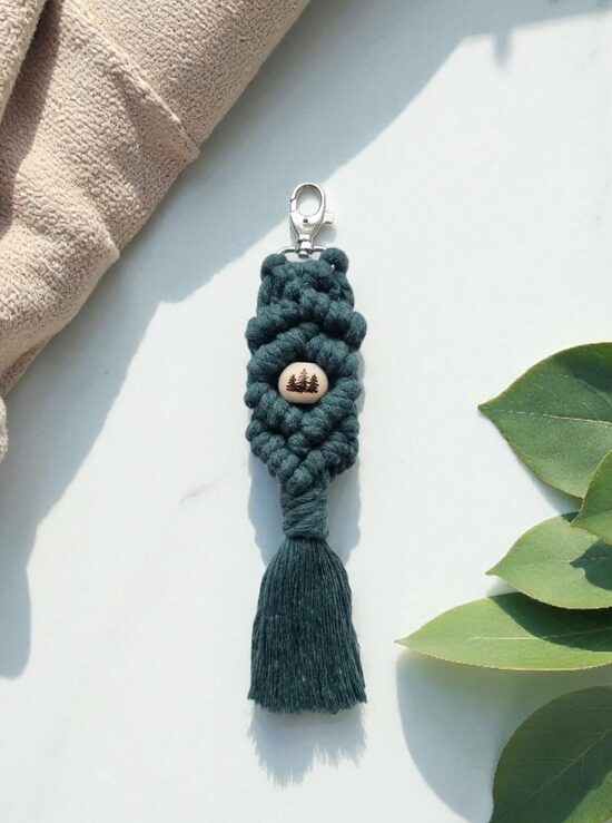Macrame keychain