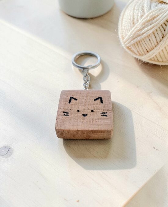 Atslēgu piekariņš