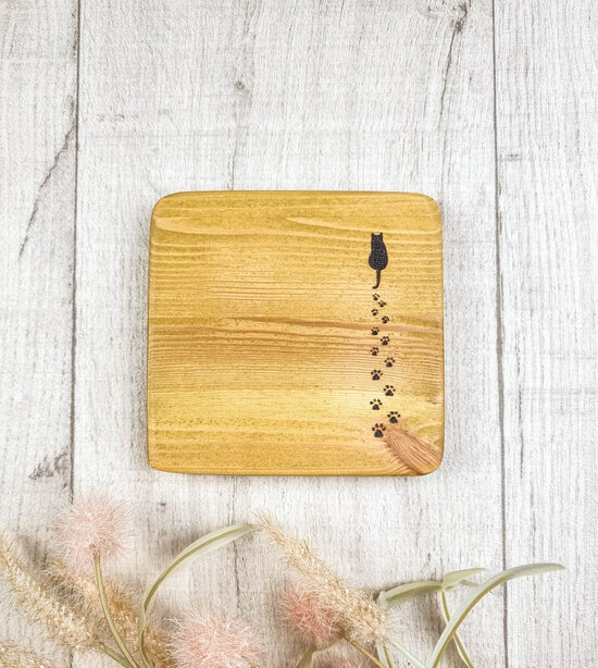 Pine wood coaster